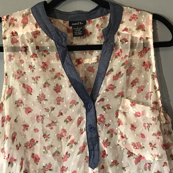 Cute Spring floral sheer shirt size Large - Picture 2 of 6